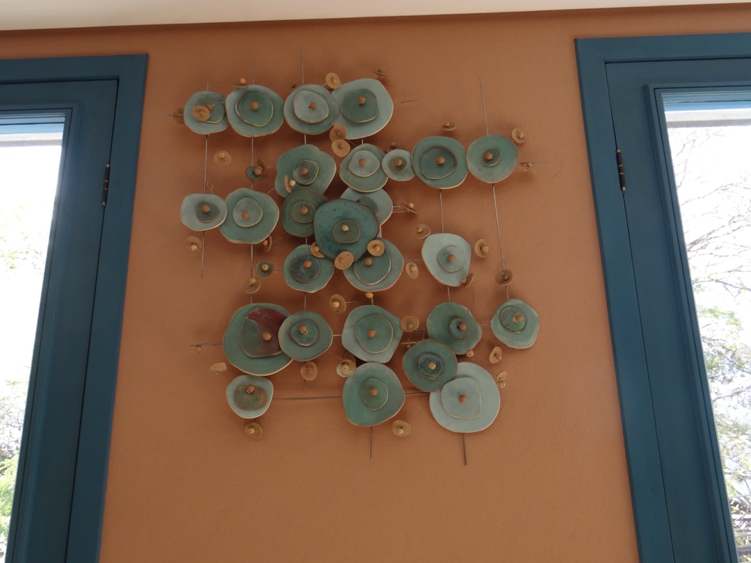 Photo agate slice decorative wall sconce