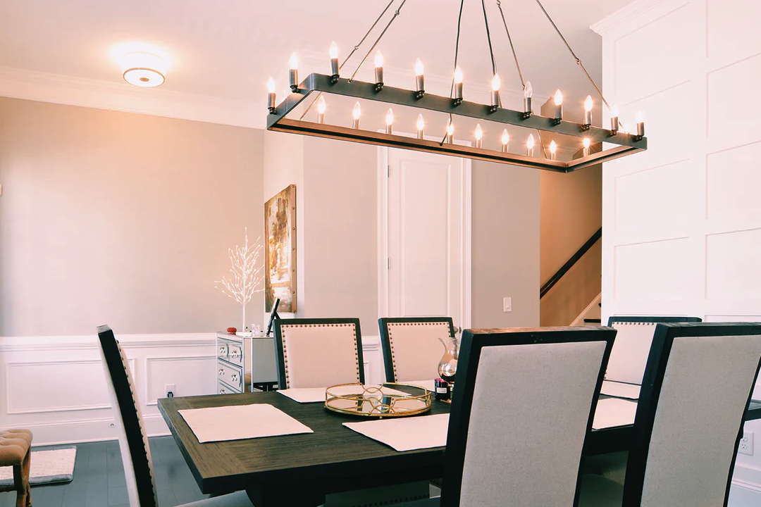 Elegant Tuscan Iron Chandelier for Dining Room